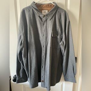 Men’s Legendary Whitetails Gray Button down. 3Xl